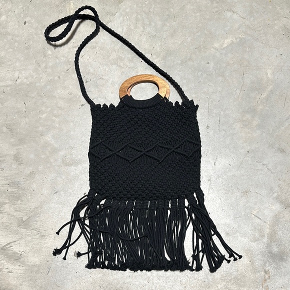 DANIEL NICOLE crossbody macrame black bag Looks Handmade box 27-21 - Picture 1 of 11